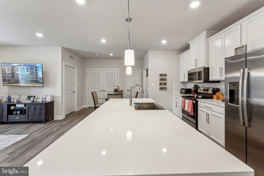 12875 MOSAIC PARK WAY 4-J