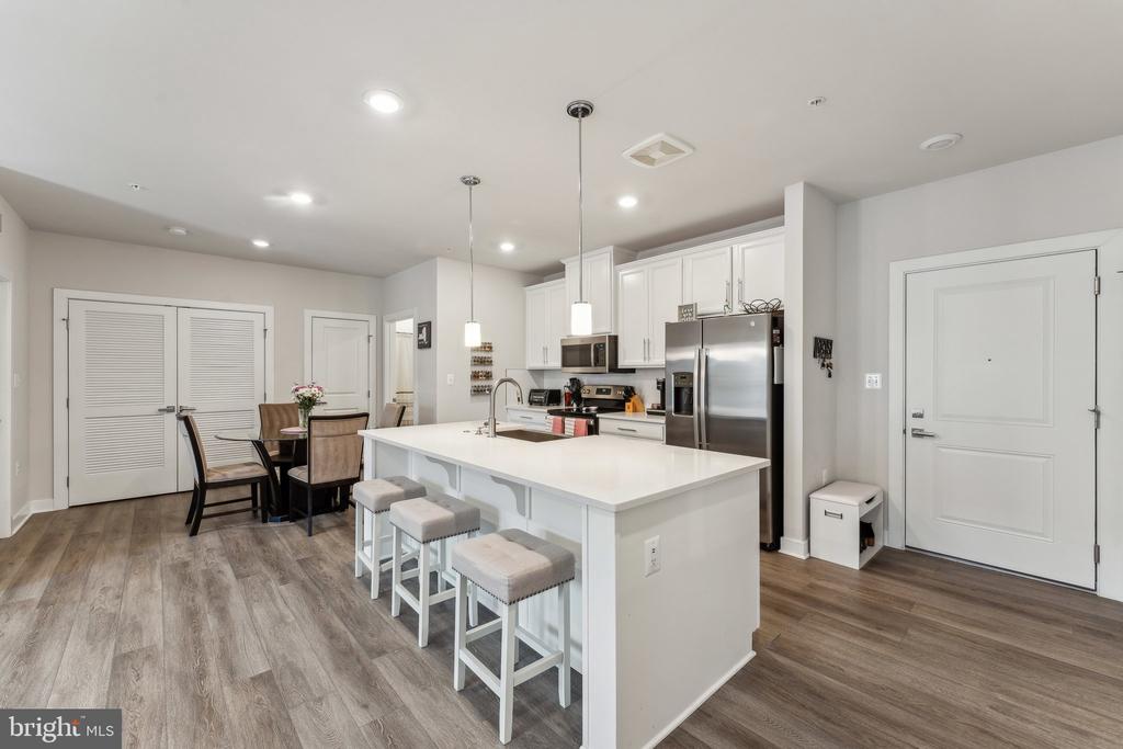 12875 MOSAIC PARK WAY 4-J