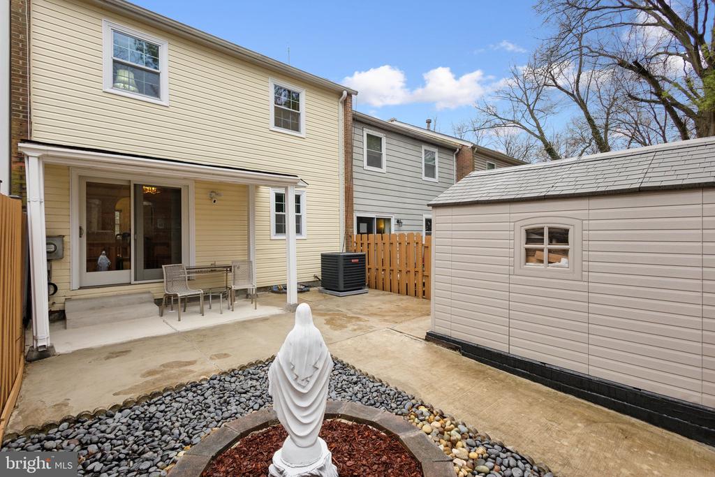 4951 TIBBITT LANE