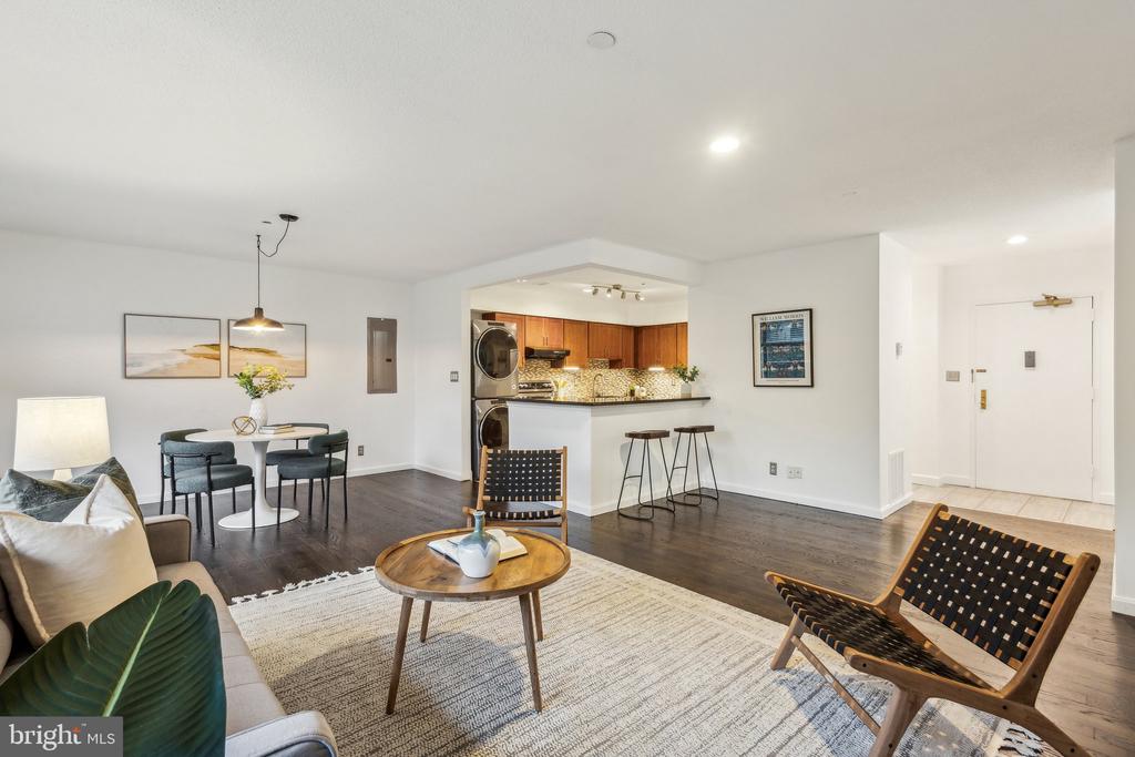 3713 S GEORGE MASON DRIVE T15W