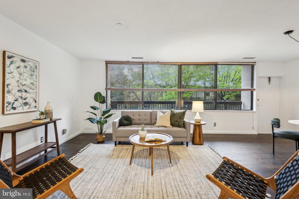 3713 S GEORGE MASON DRIVE T15W