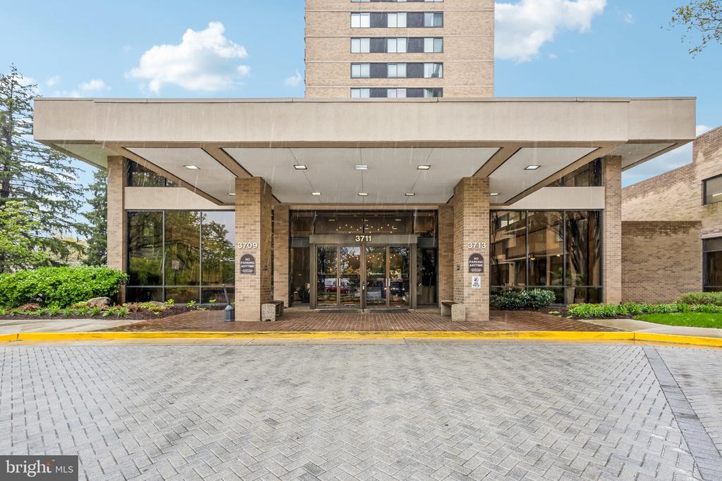 3713 S GEORGE MASON DRIVE T15W