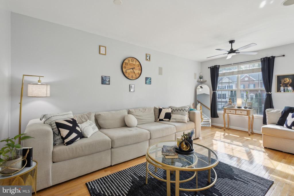 7545 GREAT SWAN COURT