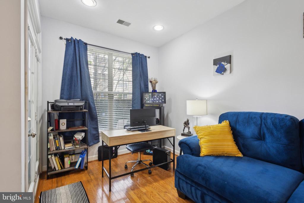 7545 GREAT SWAN COURT