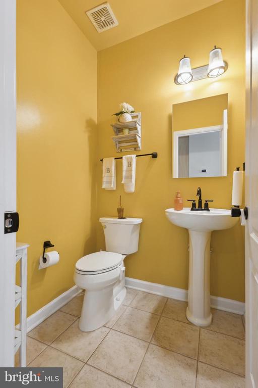 7545 GREAT SWAN COURT
