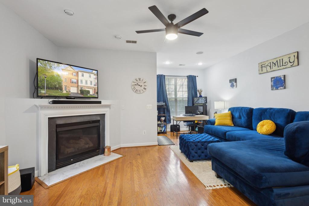 7545 GREAT SWAN COURT