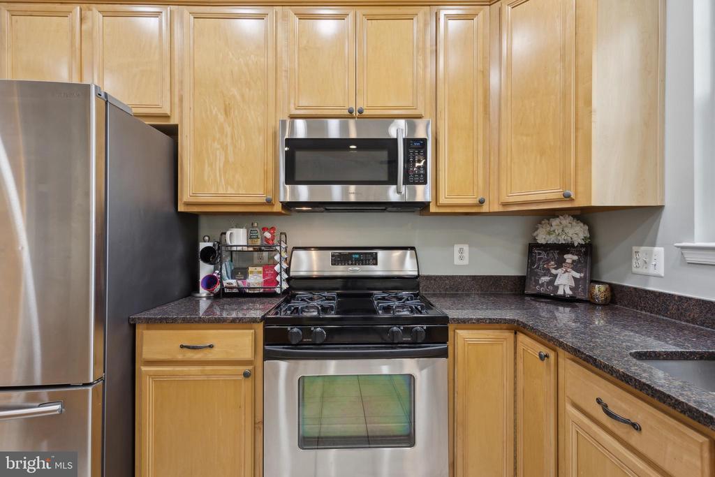 7545 GREAT SWAN COURT