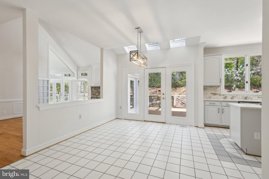 9313 BRAYMORE CIRCLE