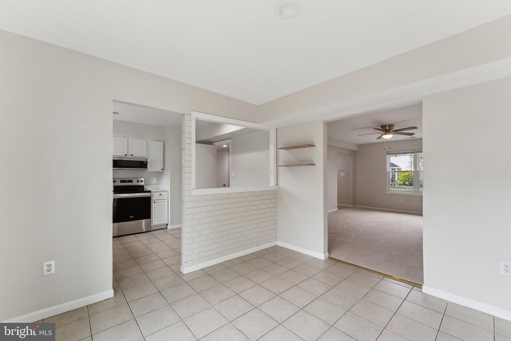 7301 BEVERLY PARK DRIVE