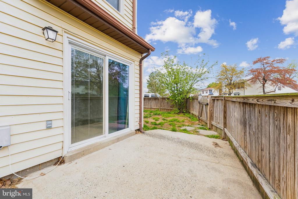 7301 BEVERLY PARK DRIVE