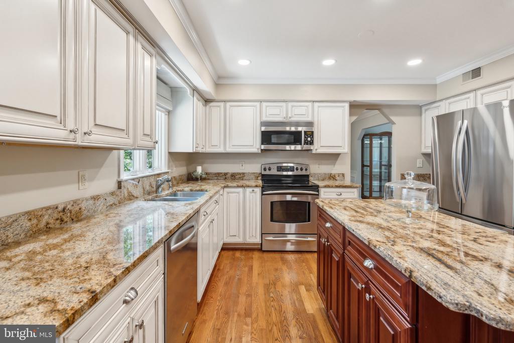 15459 MEHERRIN DRIVE