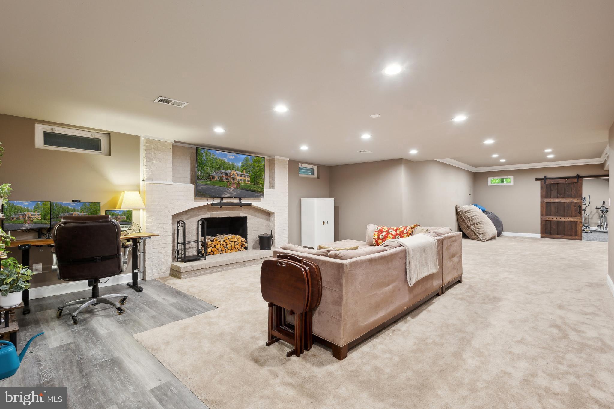 6601 RUTLEDGE DRIVE