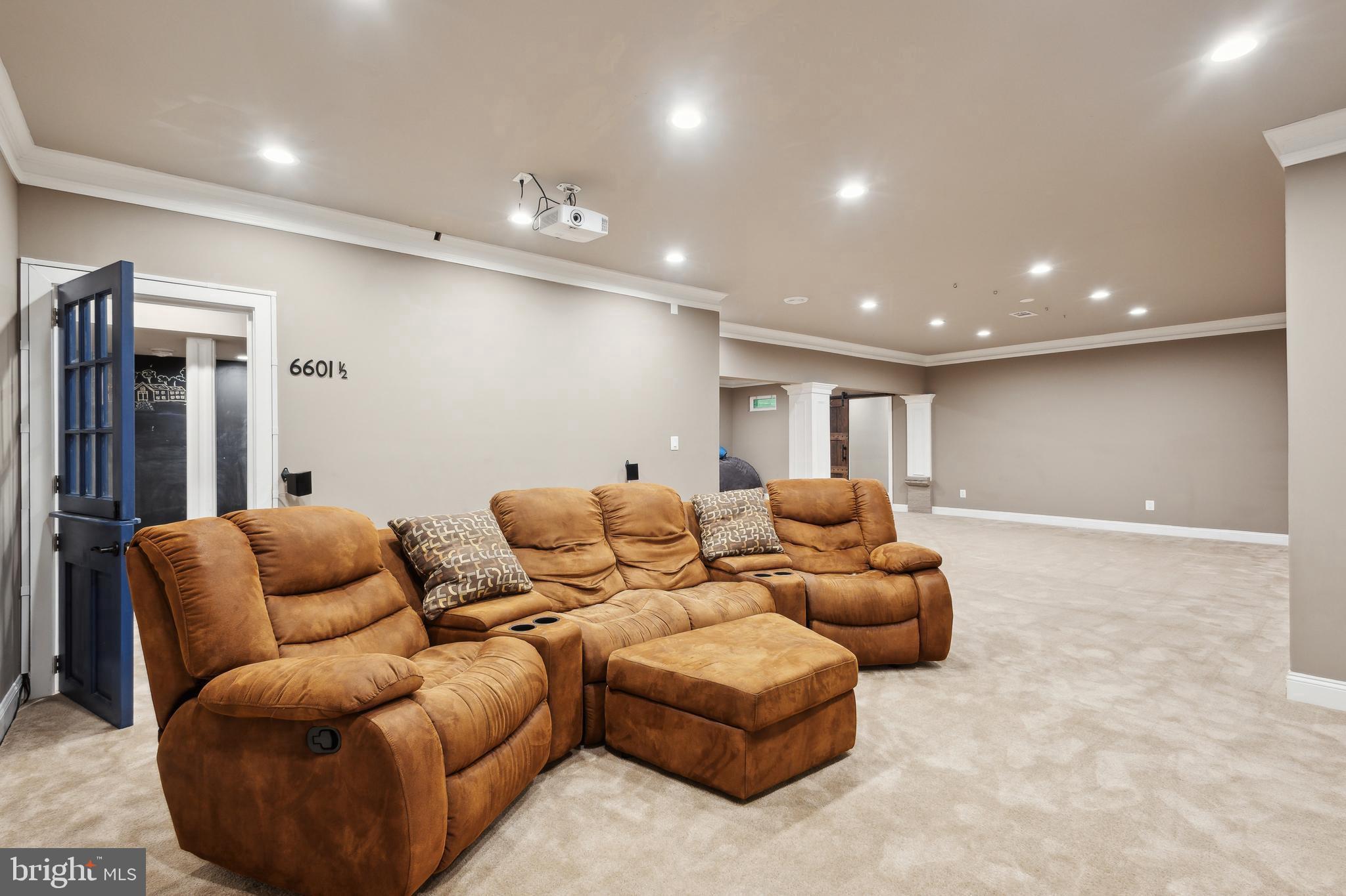 6601 RUTLEDGE DRIVE
