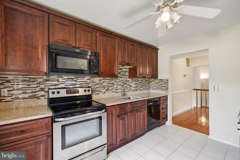 2832 JERMANTOWN ROAD 49