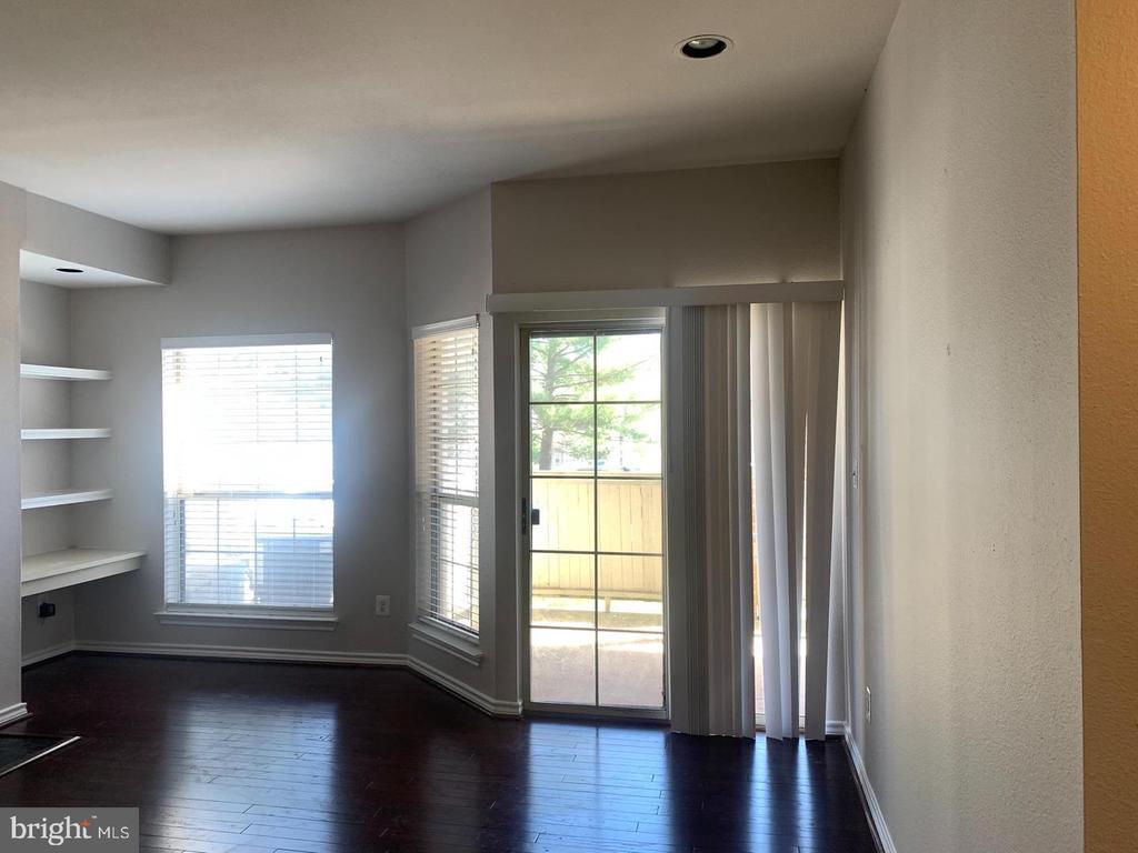 12164 PENDERVIEW LANE 1605