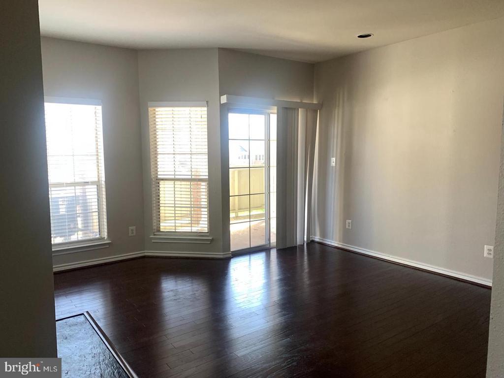 12164 PENDERVIEW LANE 1605