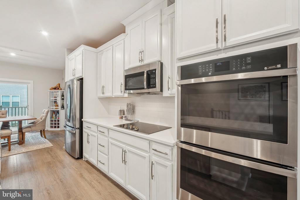 4610 OLIVINE DRIVE