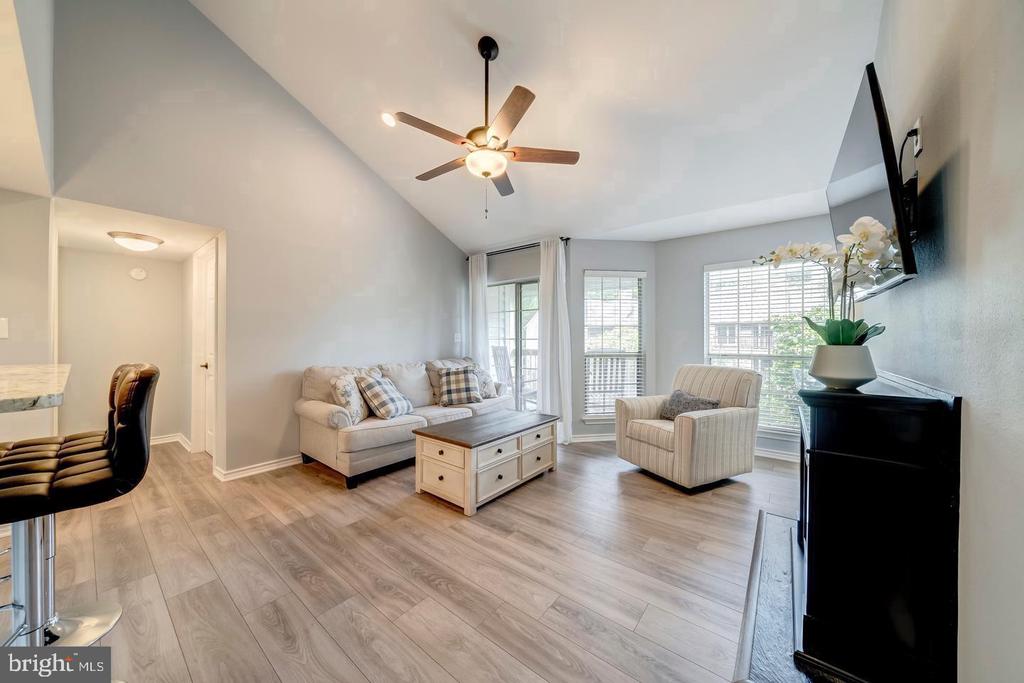 3920 PENDERVIEW DRIVE 334