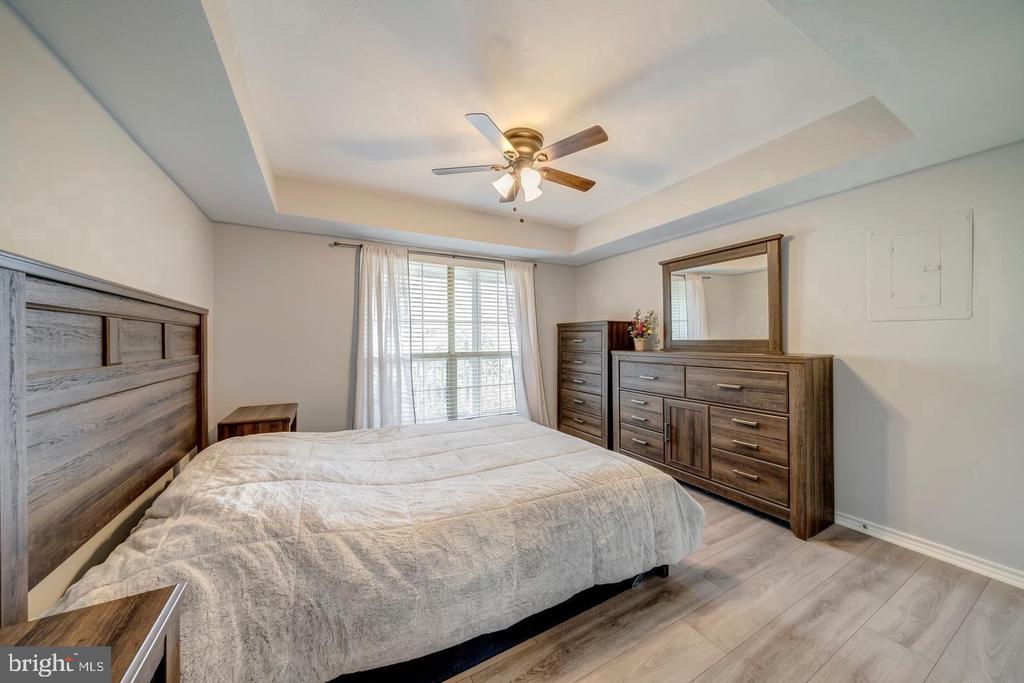 3920 PENDERVIEW DRIVE 334