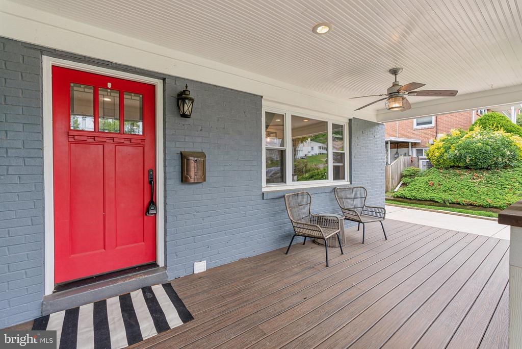 3703 HEATHER COURT