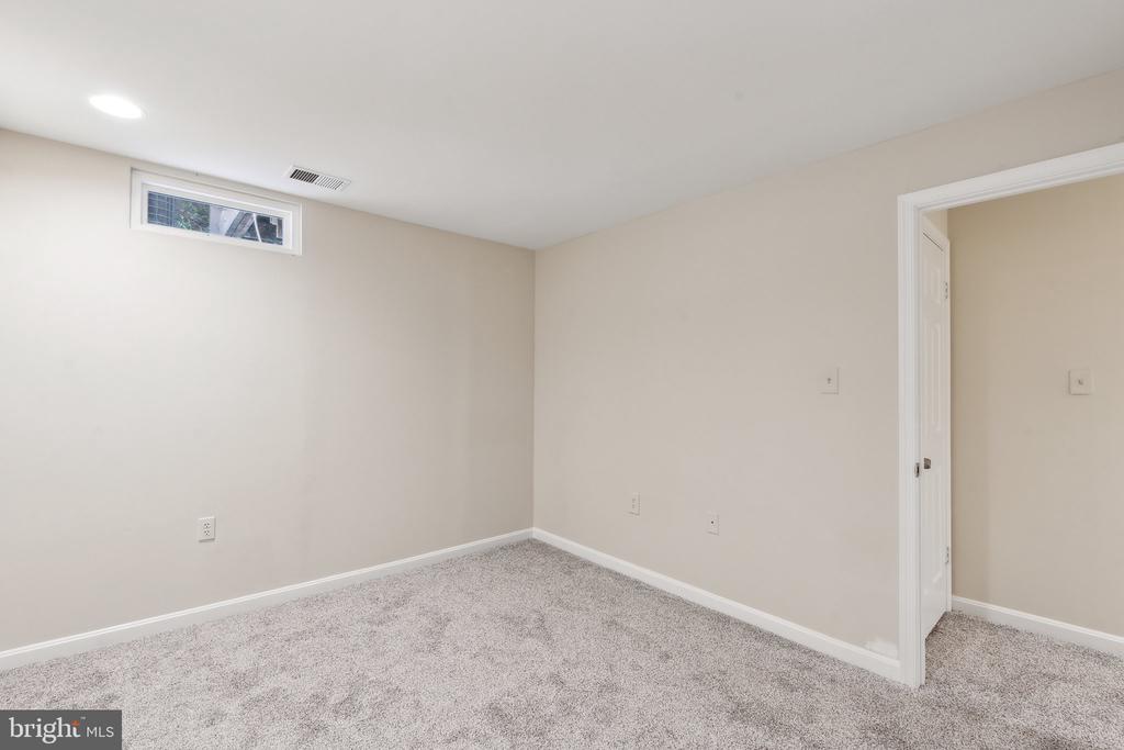 7191 FAIRFIELD COURT