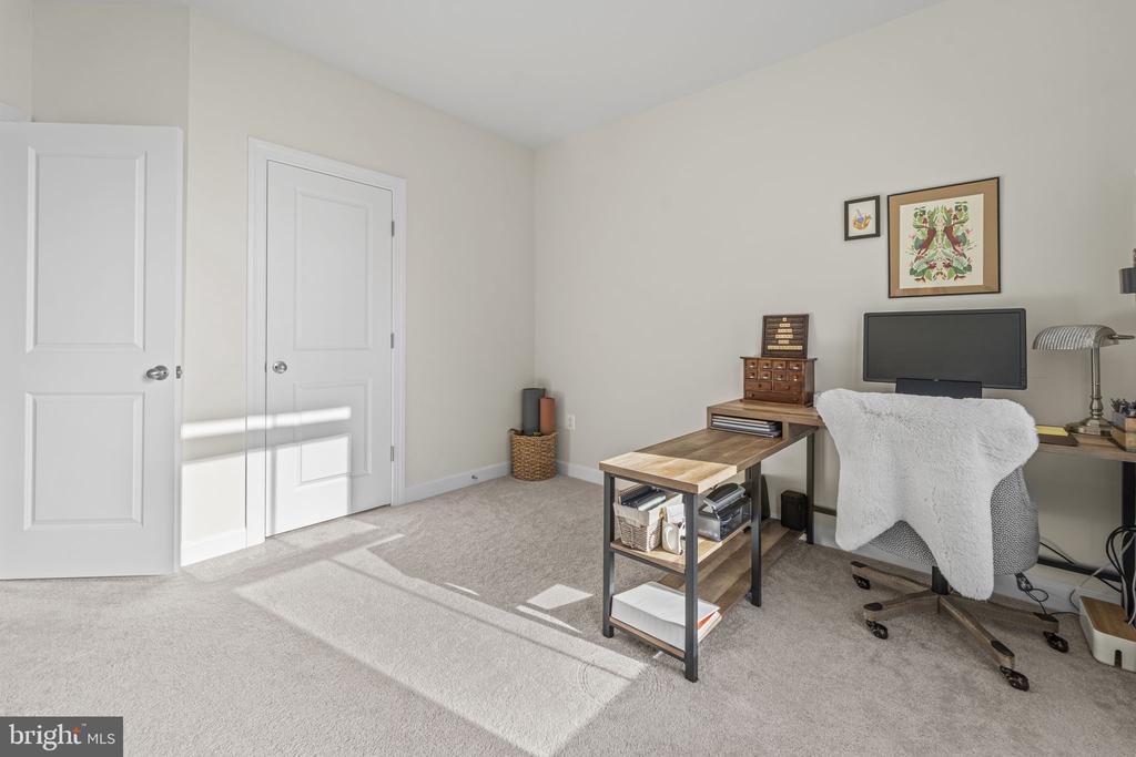 12384 AZURE LANE 3