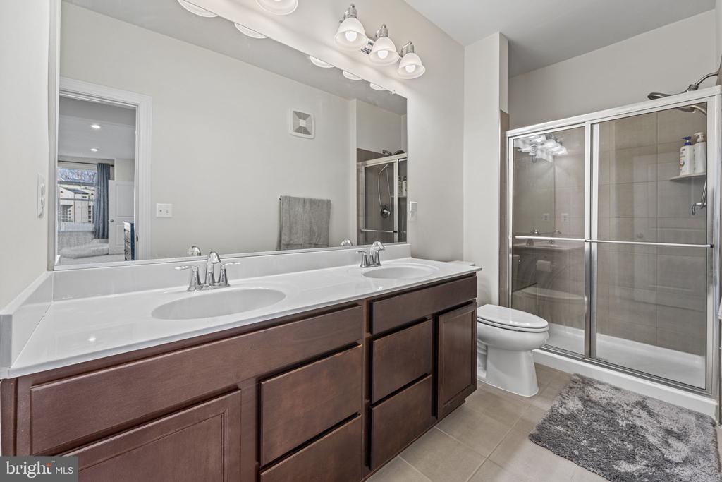 12384 AZURE LANE 3