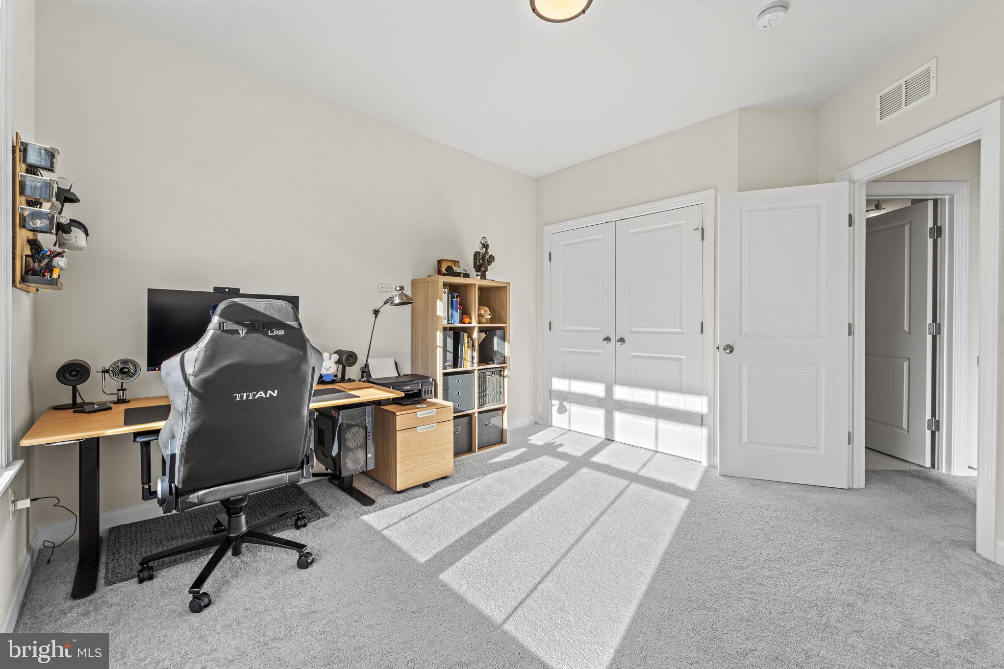 12384 AZURE LANE 3