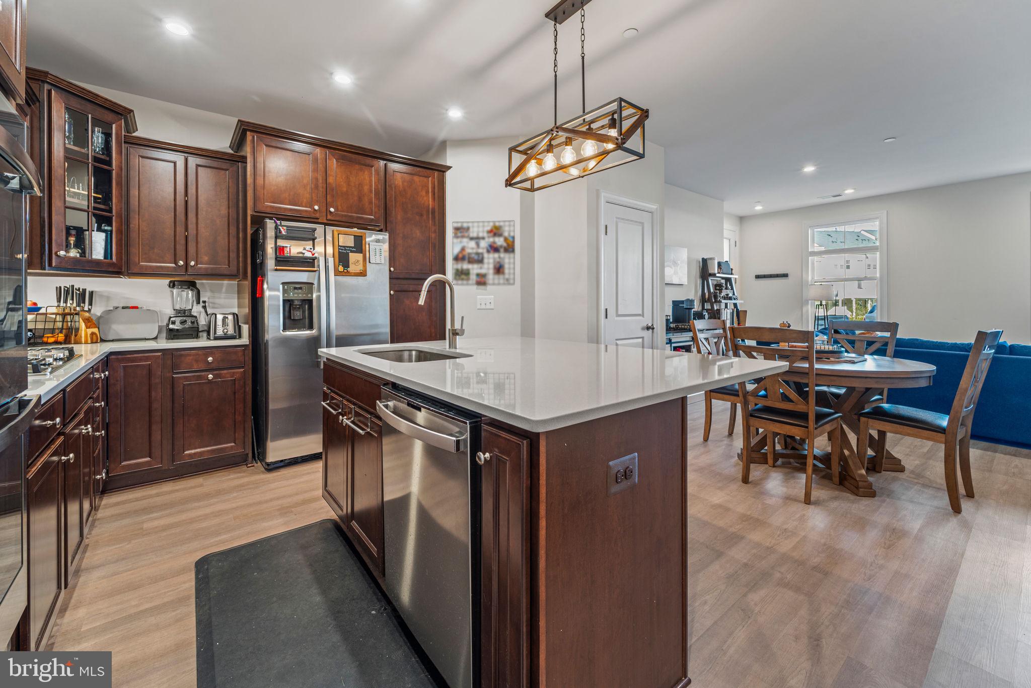 12384 AZURE LANE 3