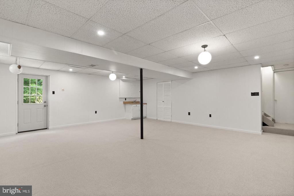8084 WINDING WAY COURT
