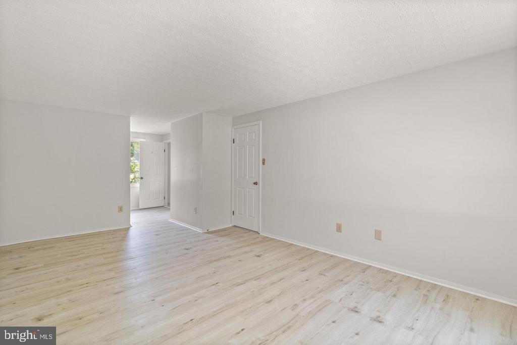 8084 WINDING WAY COURT