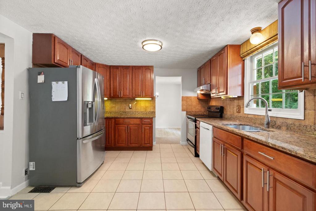 8084 WINDING WAY COURT