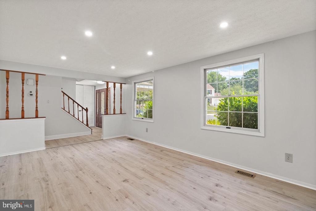 8084 WINDING WAY COURT