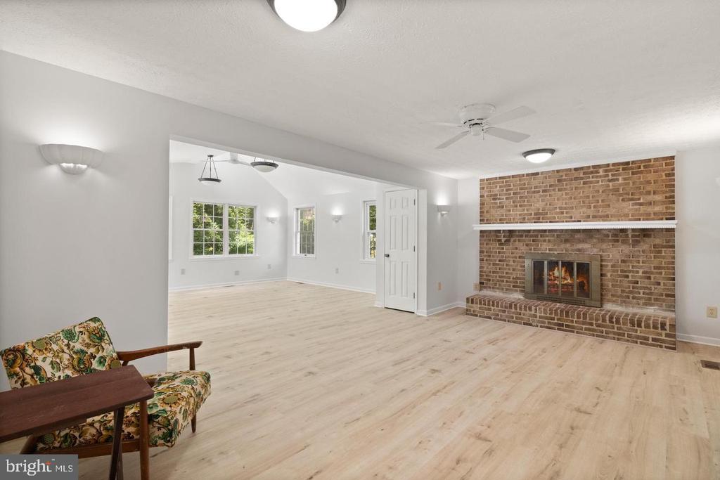 8084 WINDING WAY COURT