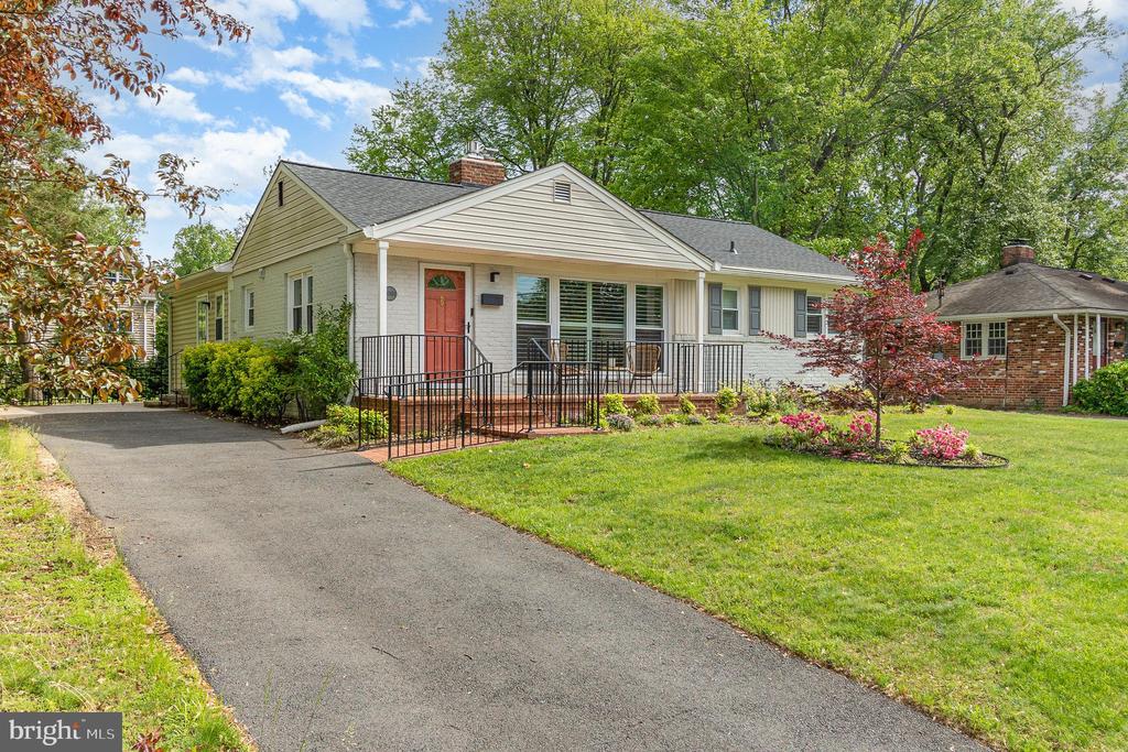 2001 SHENANDOAH ROAD