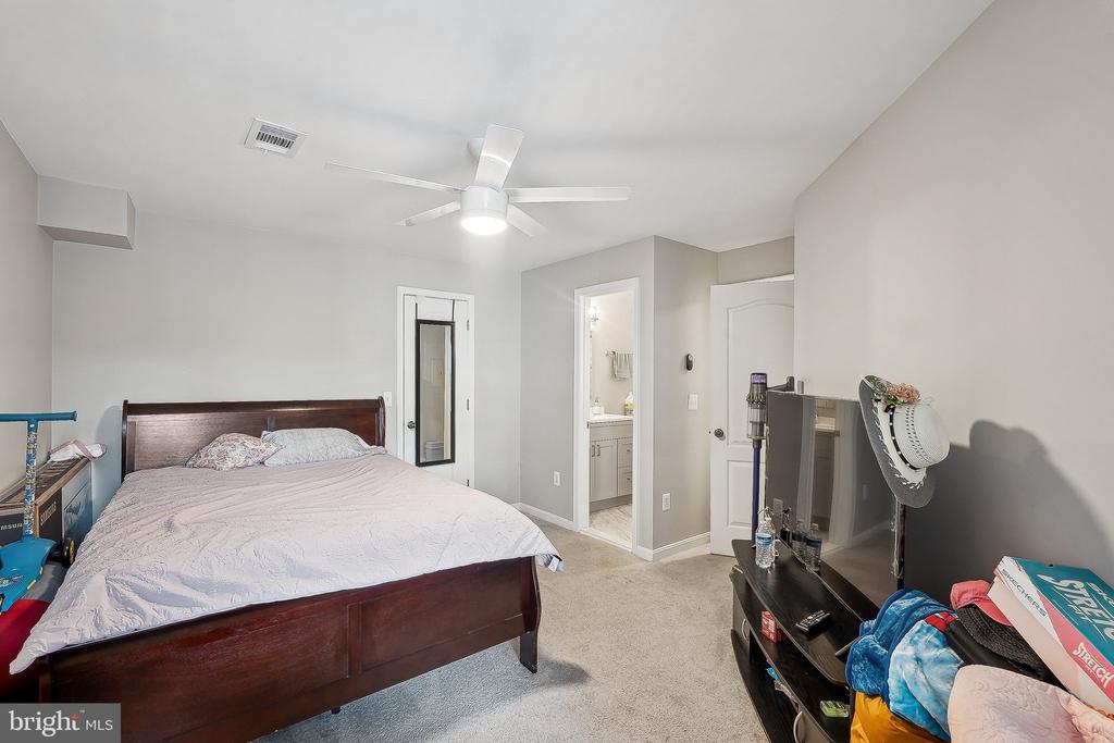 5604 WILLOUGHBY NEWTON DRIVE 26