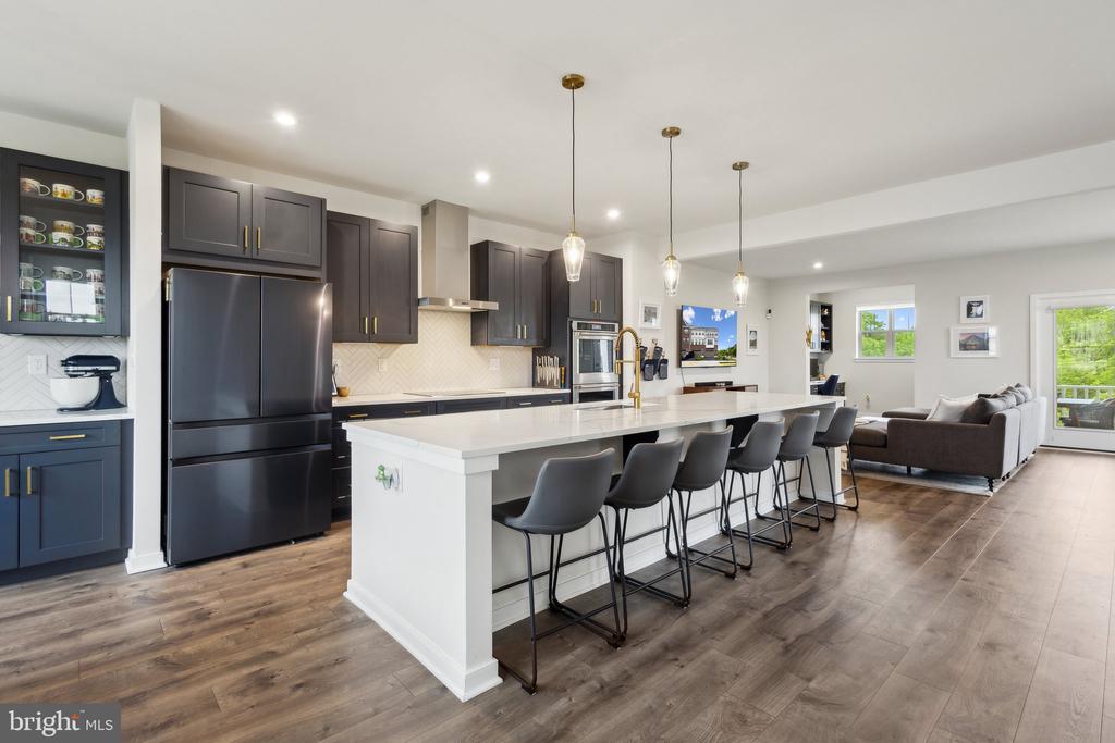 2627 LOGANBERRY DRIVE