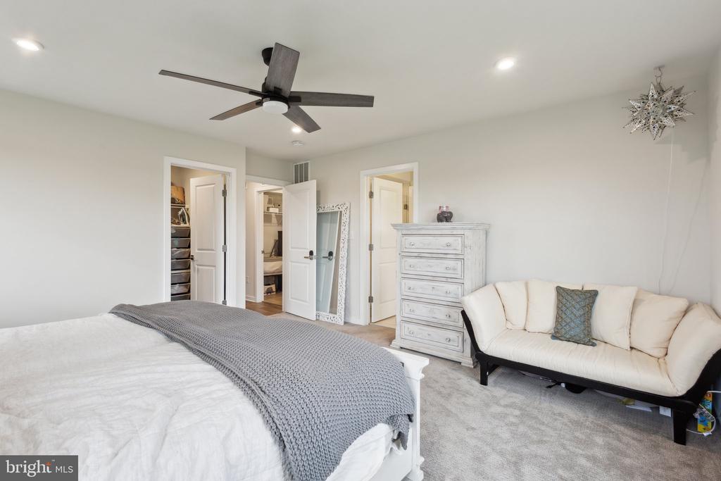 2627 LOGANBERRY DRIVE