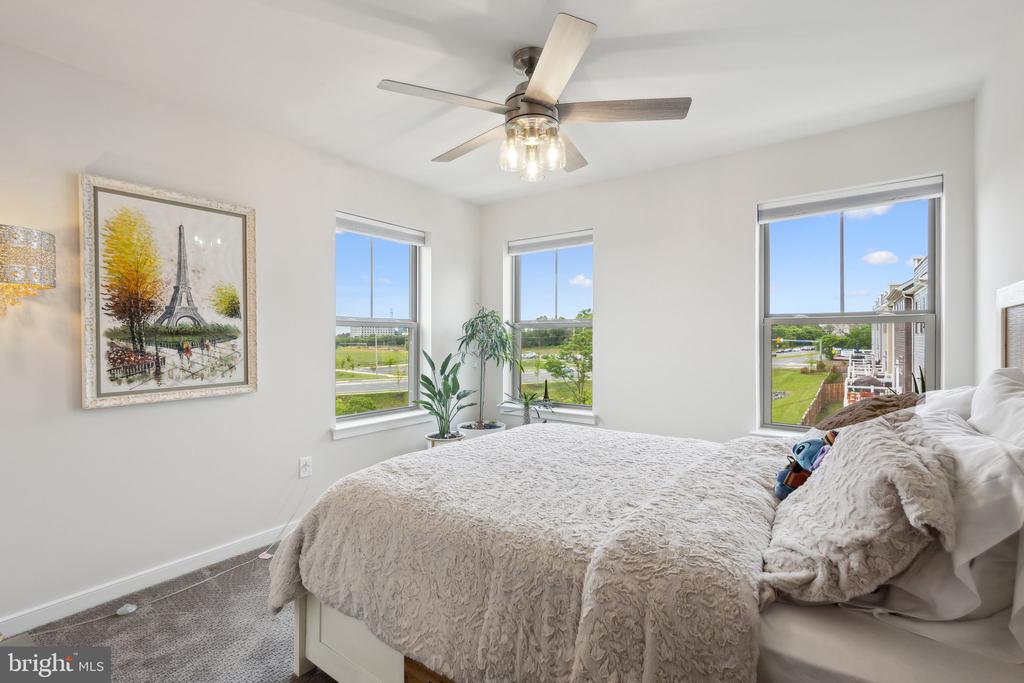 2627 LOGANBERRY DRIVE