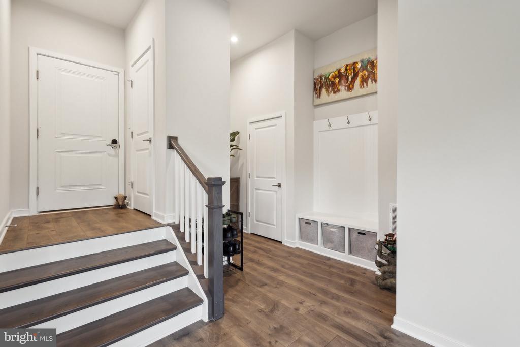 2627 LOGANBERRY DRIVE