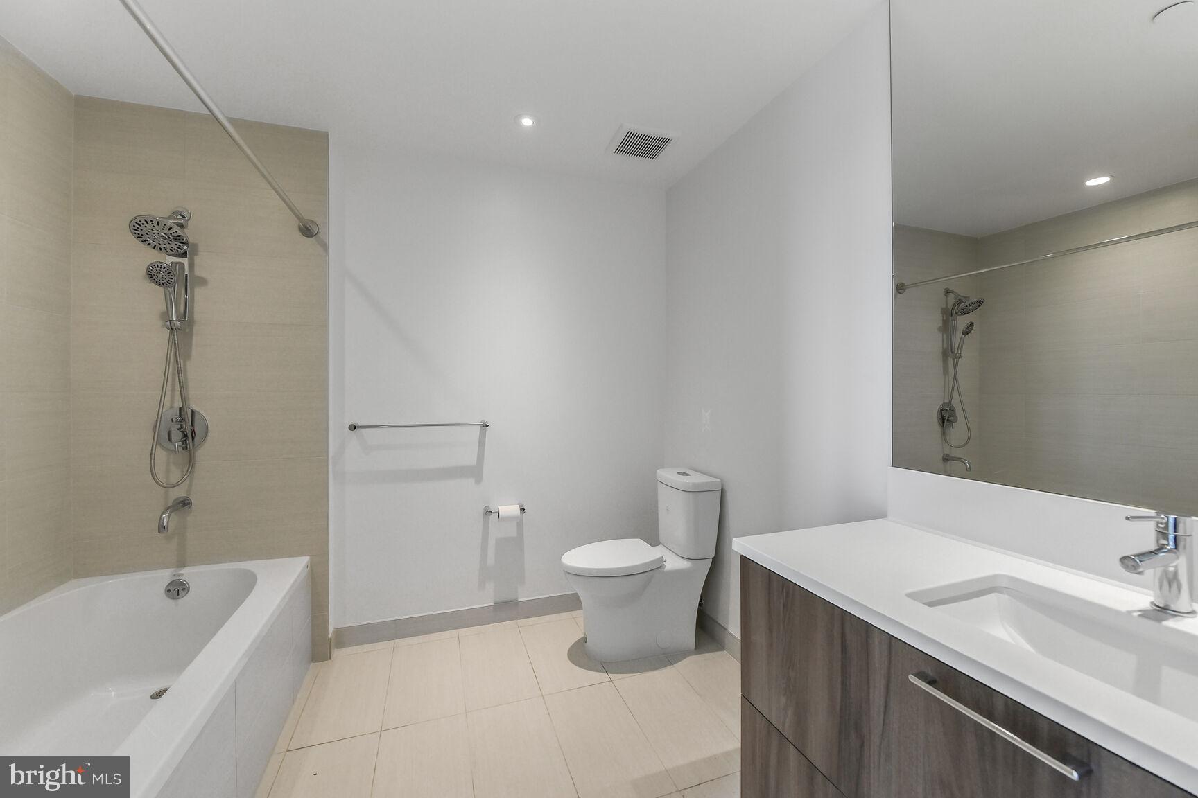 1650 SILVER HILL 1401