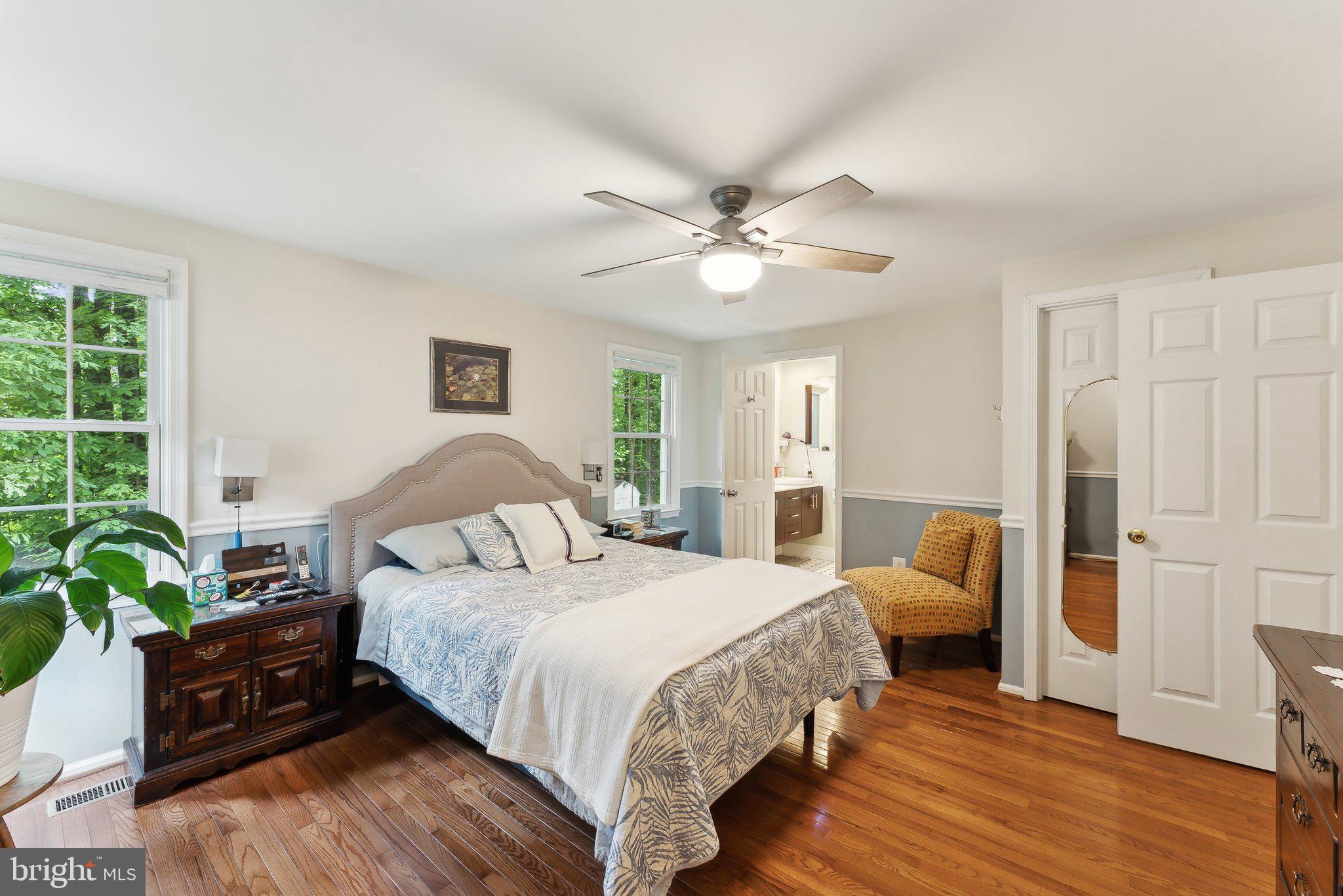 6554 GLADEVIEW COURT