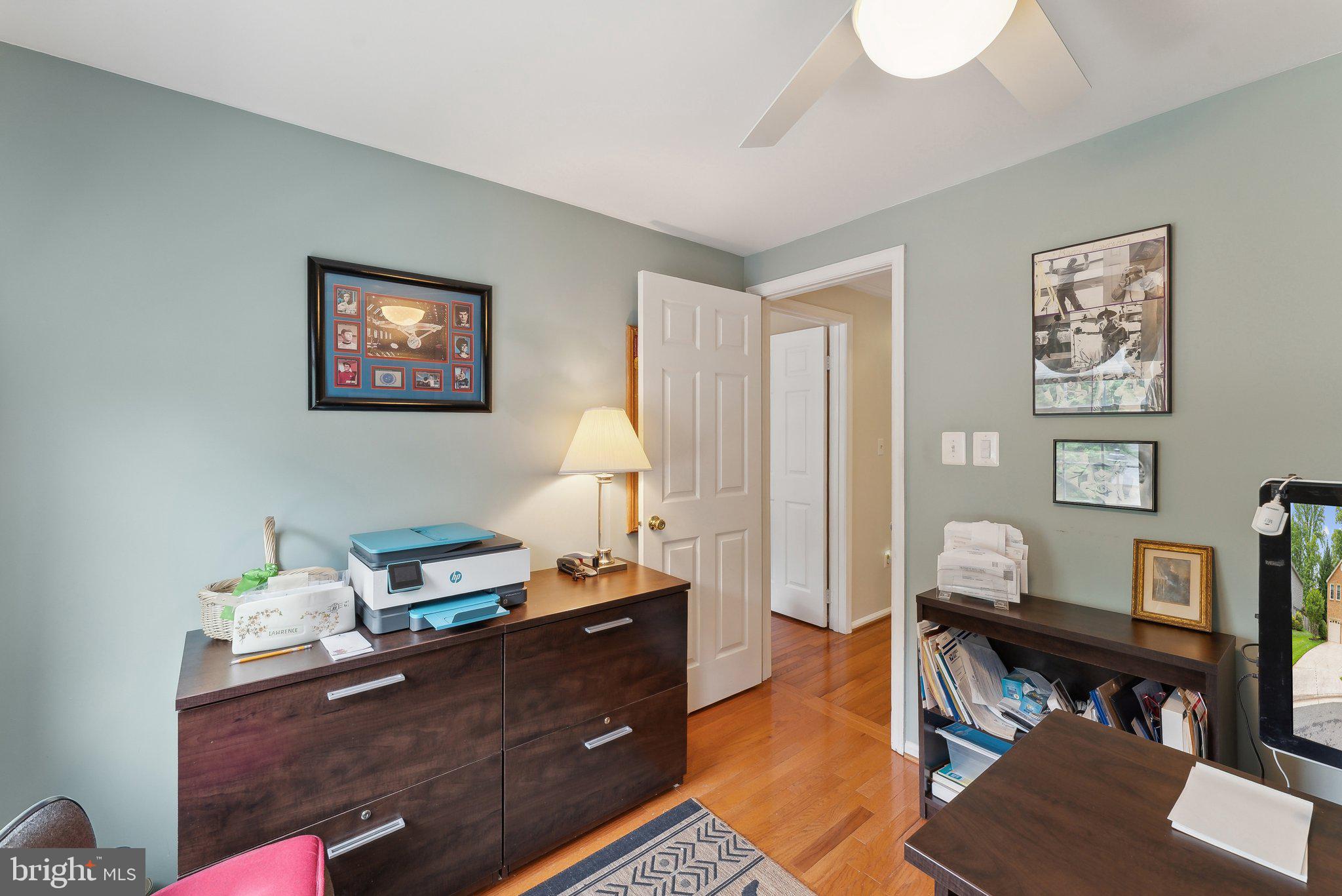 6554 GLADEVIEW COURT