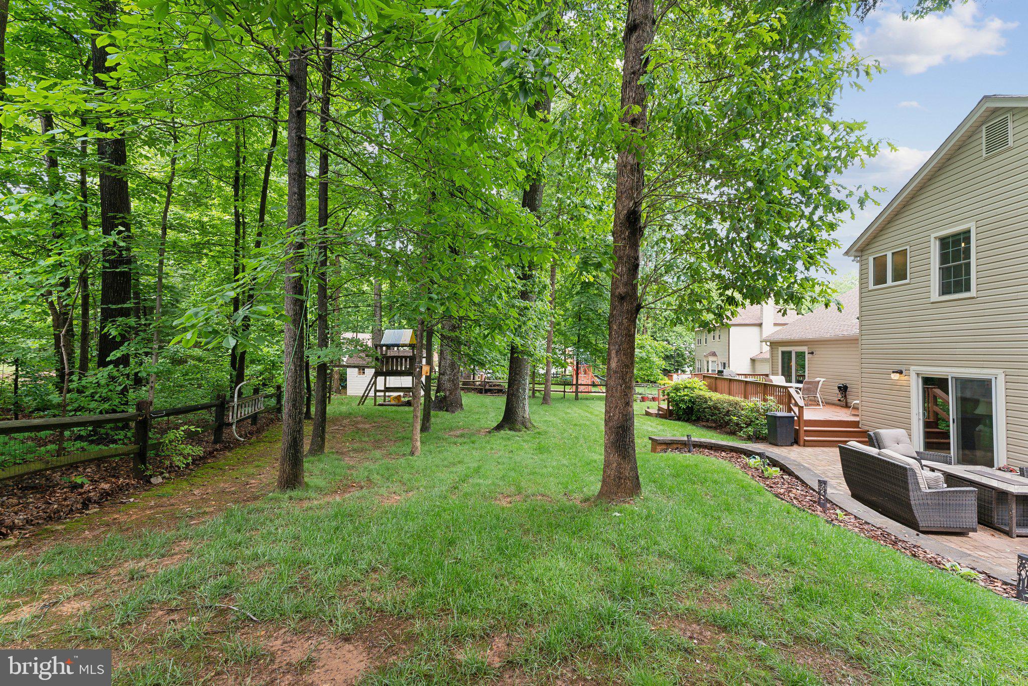 6554 GLADEVIEW COURT