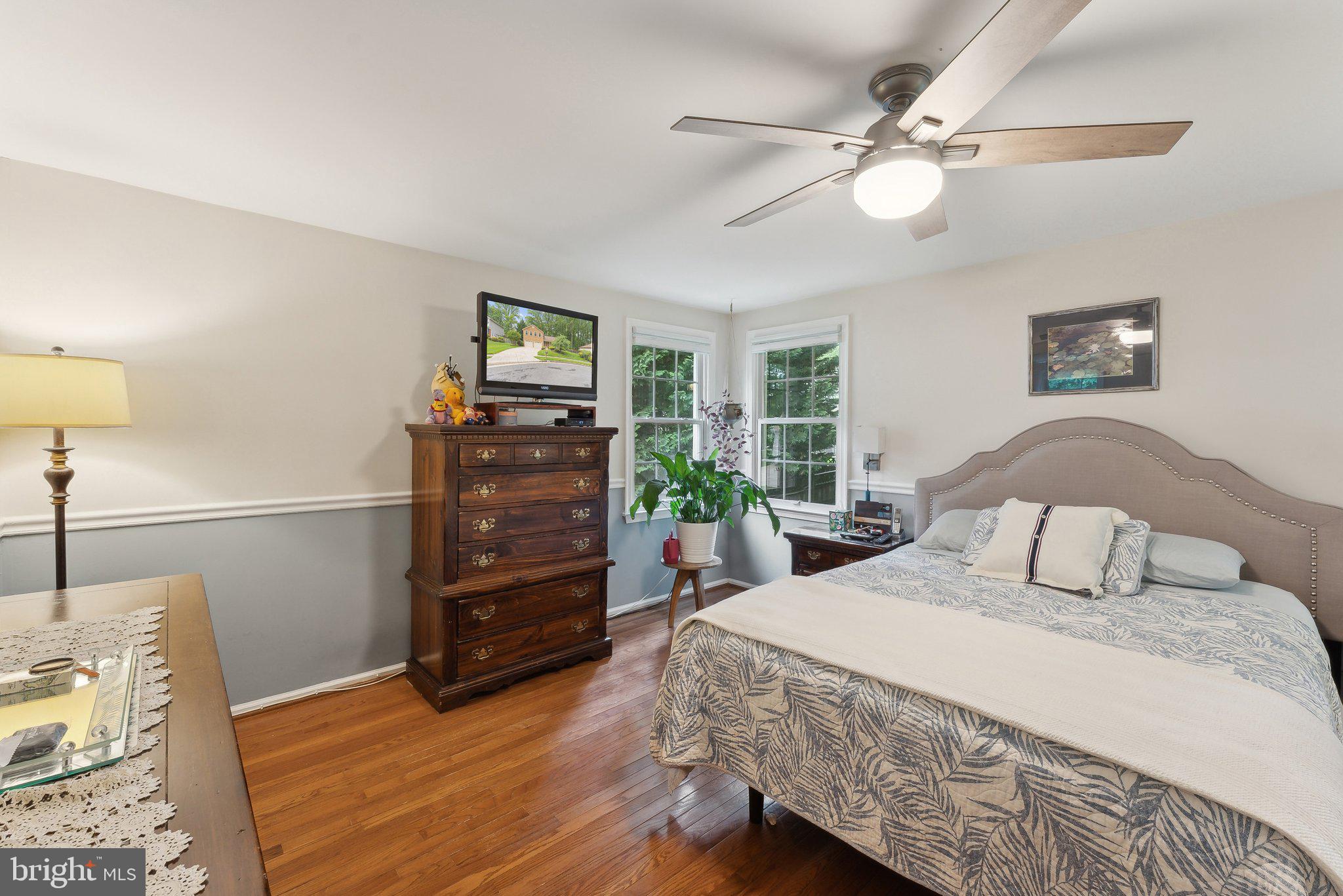 6554 GLADEVIEW COURT