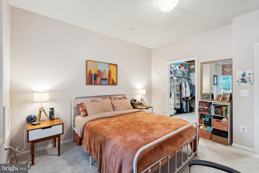 1708 LAKE SHORE CREST DRIVE 11