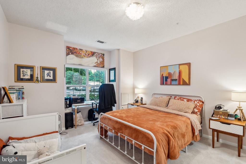 1708 LAKE SHORE CREST DRIVE 11