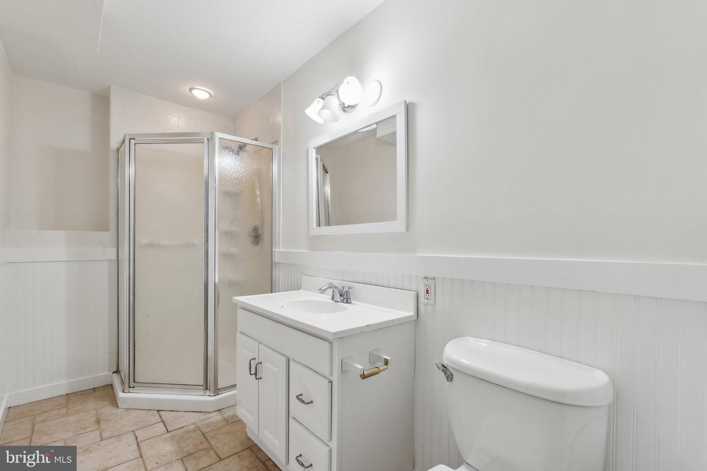 8490 RIPPLED CREEK COURT