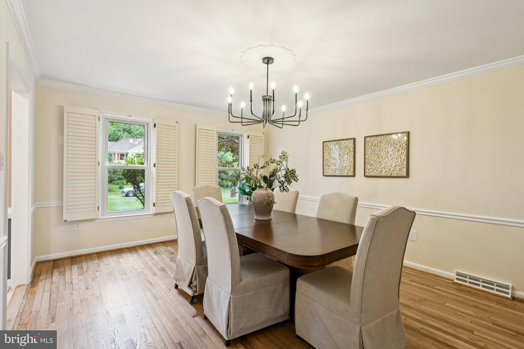 11100 FLORA LEE DRIVE