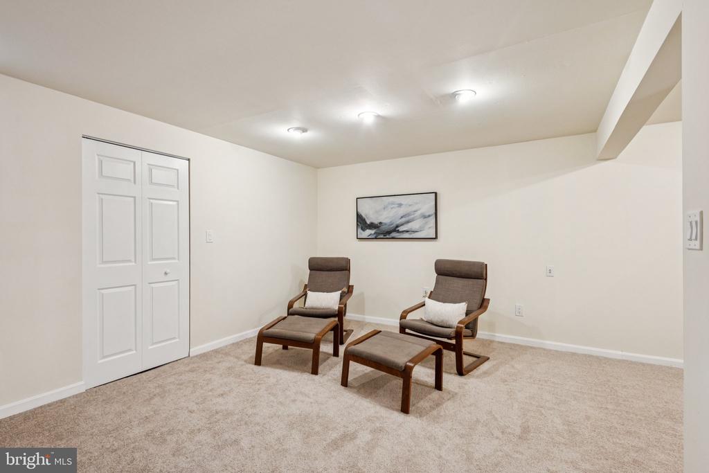 11100 FLORA LEE DRIVE